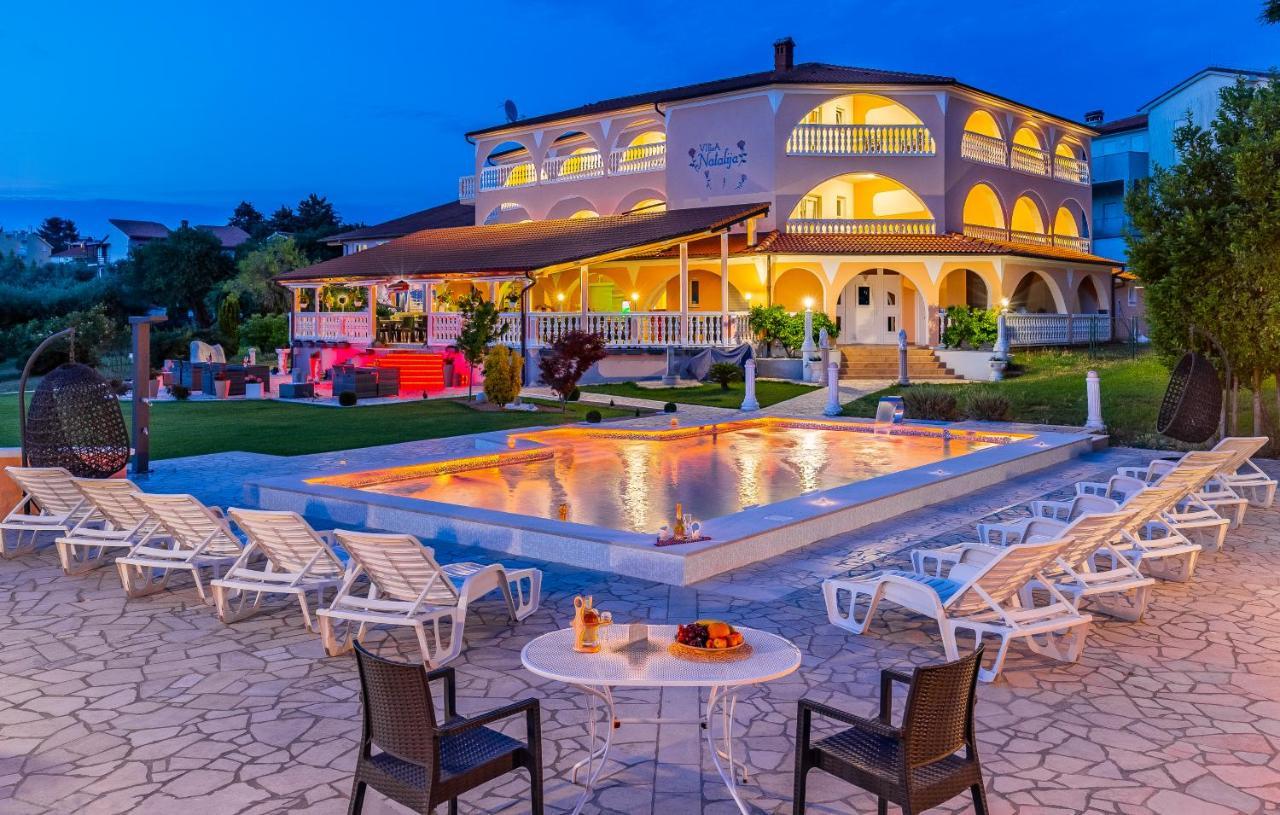 Villa Natalija 메덜린 외부 사진